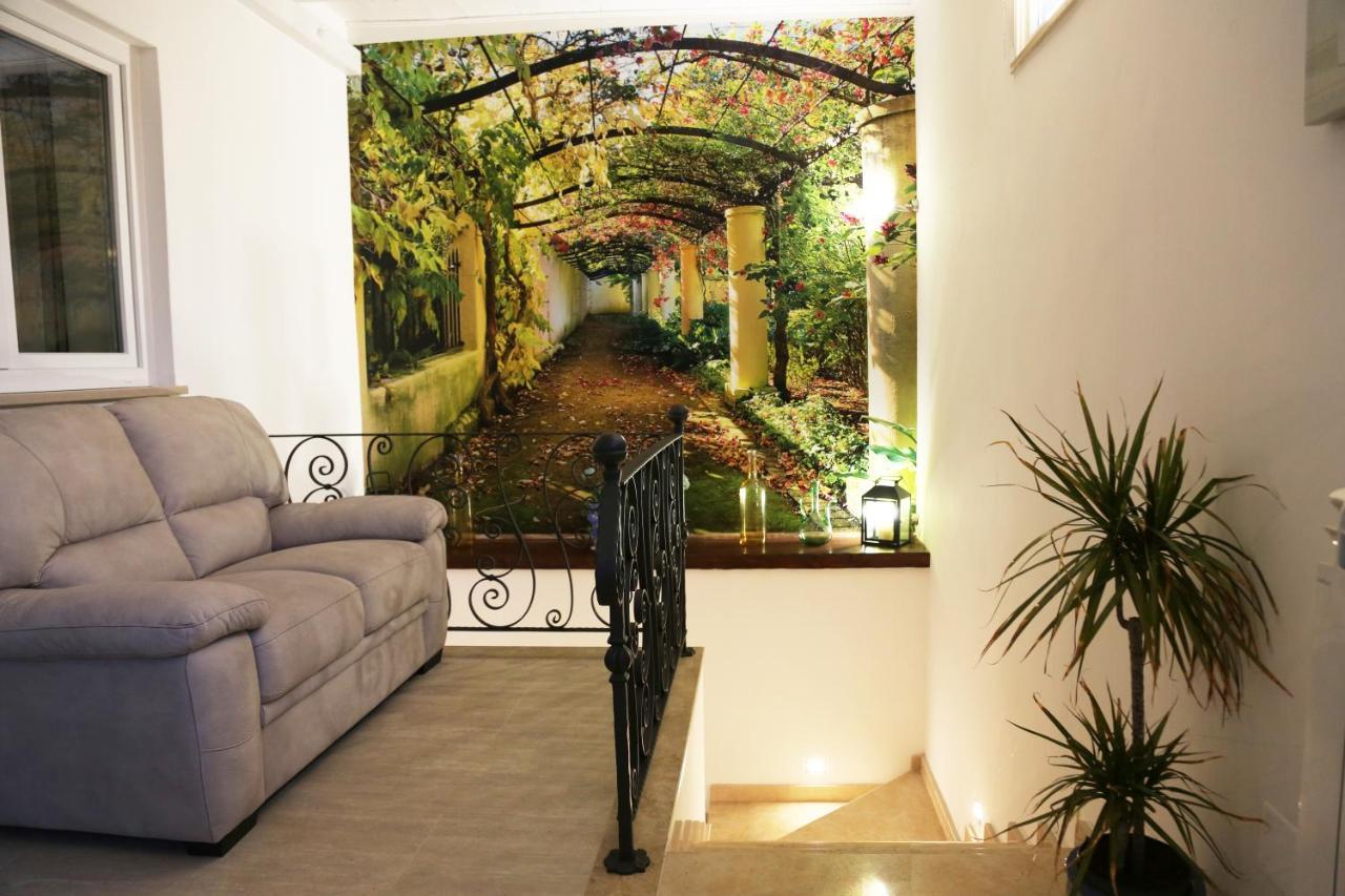 La Primavera Anacapri  Luaran gambar